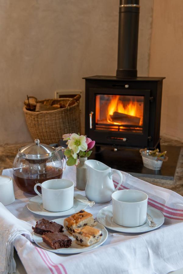 Bed and Breakfast The Barn At Amberwell Ditcheat Экстерьер фото